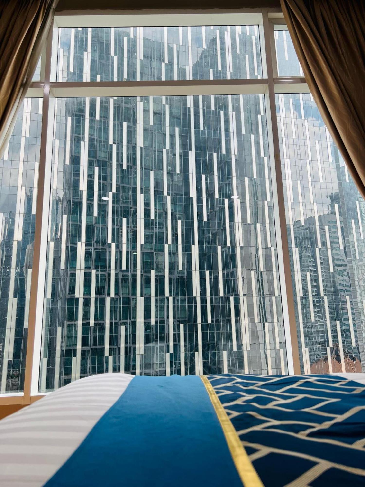 Soho Suites Klcc By Comfort Suites Kuala Lumpur Kültér fotó